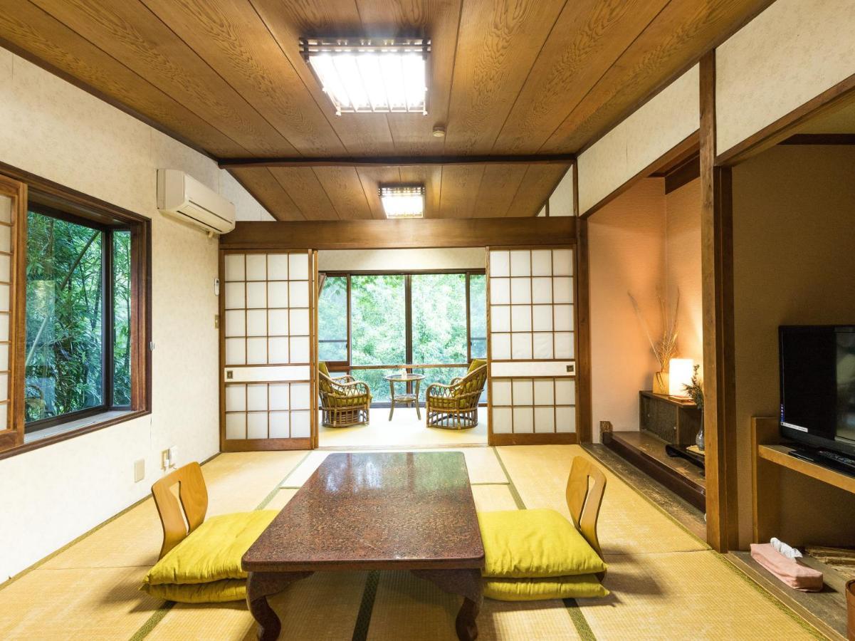 Tabist Shirasagi-Onsen Shirasagikan Hotel Toyota  Buitenkant foto